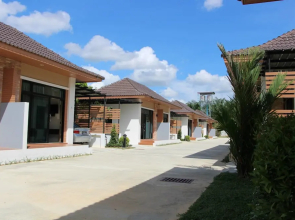 Light House Resort Trang