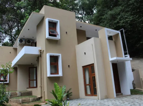 Aura Escape Kandy