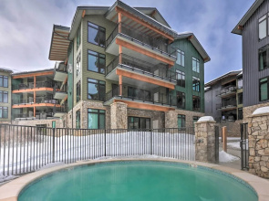 Downtown Winter Park Condo ~ 3 Mi to Skiing!