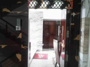 Economical Stay In Heart Of Mumbai