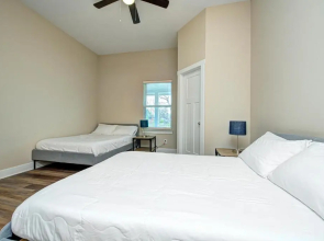 Cozy Stringtown GEM 1 Mile To Downtown!