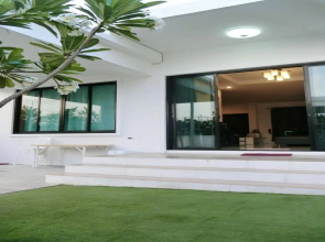 Airrin Pool Villa