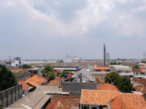 Cozy Studio Apartment at M-Town Residence near Summarecon Mall