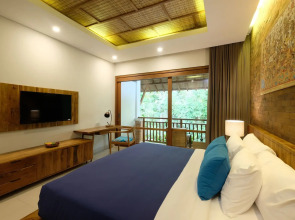 Sagara Candidasa by AHM