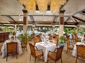 Costabella Tropical Beach Hotel