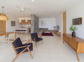 Отель Hideaway Villas Bali Uluwatu by Kanaan Hospitality