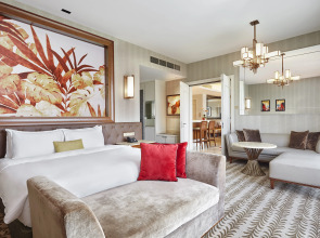 Resorts World Sentosa - Equarius Hotel