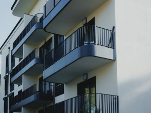 Pueblo Spacerkiem Brd na Stary Rynek Gara