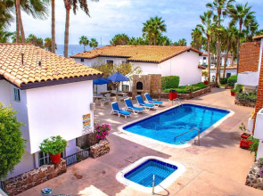 WIVC La Paloma Resort - Your Vacation Escape to Rosarito, Swimming Pool & Short Walk To The Beach