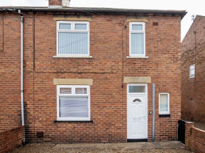Bedlington - House - Sleeps 3 - Parking - Garden