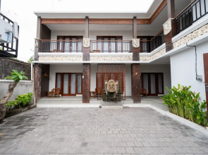 RedDoorz Plus @ Yasa’s Living Denpasar