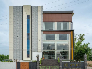 Hylife Hotel and Convention