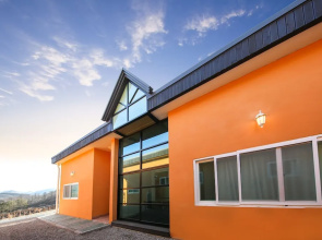 Mori House