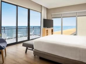 Hyatt Place Virginia Beach / Oceanfront