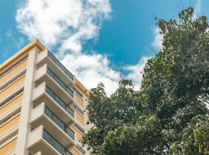 2BR/2BA Condos in Kuhio at Waikiki with Parking!