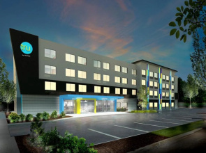 Tru by Hilton York
