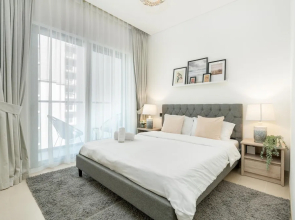 SuperHost - Cozy Condo With Dazzling Cityscape and Canal Views