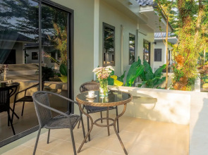 Isara Nai Yang Resort