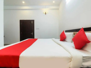 OYO 63087 Hotel Royal Paradise