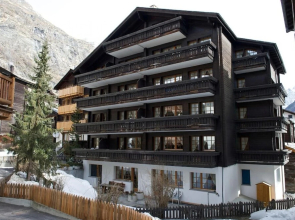 Haus Dent Blanche Apartment Allalin