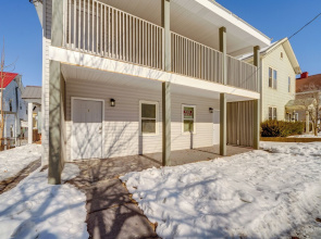 Explore the Hinton Historic District! Luxe Studio
