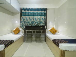 Convivial Lite by OYO Rooms