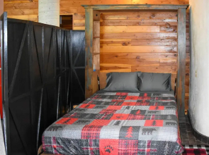 Angel Fire Cabin w/ Deck ~ 2 Mi to Ski & Hiking!