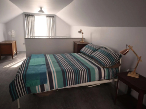 Latrobe Art Apartments