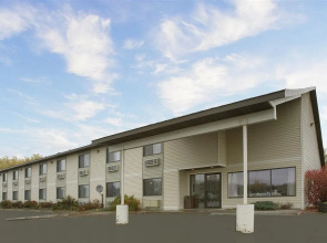 Americas Best Value Inn Finlayson