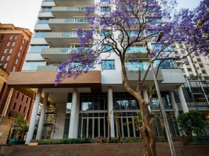 107 The Tyrwhitt Rosebank Adults Only