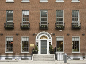 Iveagh Garden Hotel