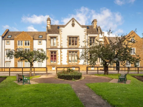 Inviting 1-bed Apartment in Banbury