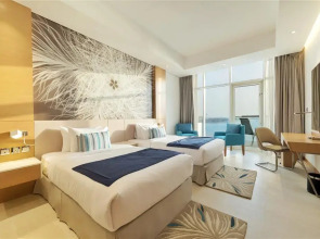 Royal Central Hotel & Resort — the Palm