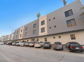 Silkhaus Rose Residency 36