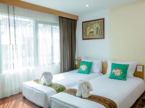 Landmark Patong Hotel by ZUZU