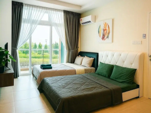 Cozy City Big studio Riverine Diamond