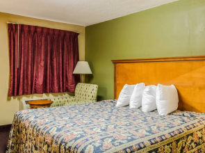 Rodeway Inn Indianola