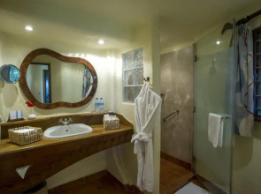 Lake Manyara Serena Safari