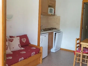 Apartment With one Bedroom in Le Dévoluy, With Wonderful Mountain View and Balcony