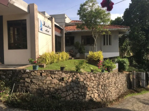 Mount Marina Villas