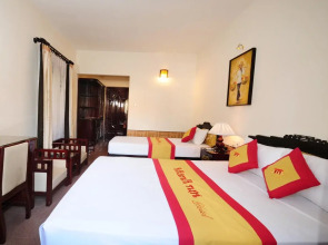 Thanh Noi Hotel