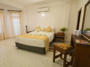 La Niru Residence