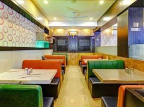 Treebo Trend Kana Palace