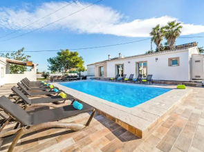 3002 Casa Tosca