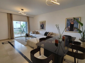 The Perfect Flat Sea Side Central Luxurious