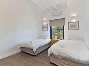 Santorini Kamari 21 (Family Only)