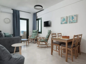 Blue Horizon Apartments