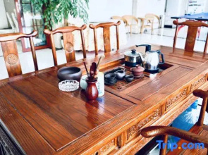 Fuxian Lake Yichen Resort Hotel (Sunshine Coast)