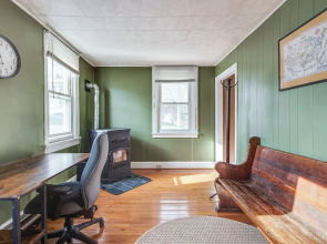 Quiet Port Royal Home w/ Deck, Near Juniata River!