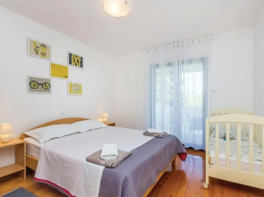 Nice Home in Malinska With Wifi and 3 Bedrooms